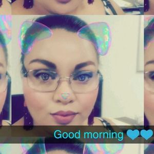 Meet your Posher, Otilia